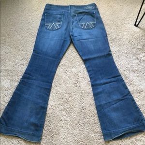 AE 🦅 jeans